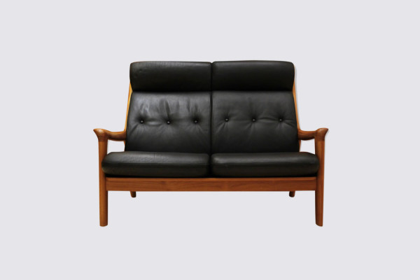 Danish teak sofa by Gustav Thams