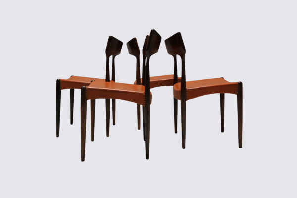 No. 142 rosewood chairs by Bernhard Petersen