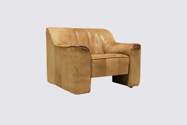 DS-44 leather armchair by DeSede