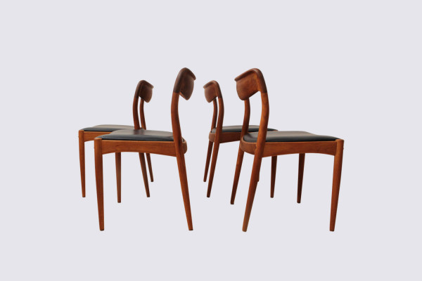 Teak Chairs by Johannes Andersen for Uldum Møbelfabrik