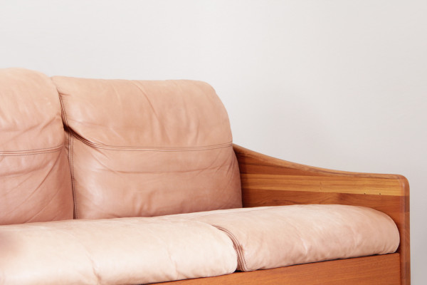 Teak sofa by Mikael Laursen