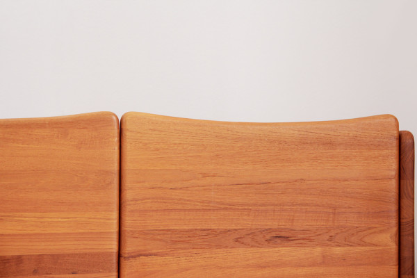 Teak sofa by Mikael Laursen