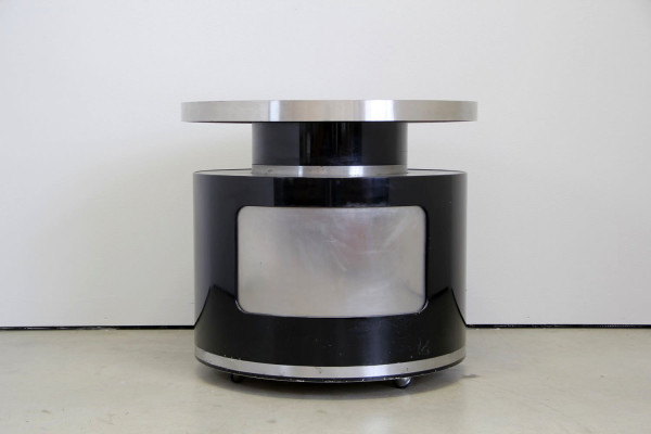 Mobile Italian dry bar by Willy Rizzo for Mario Sabot