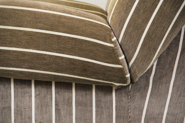 Shell-shaped vintage lounge chair, Italy 1970s