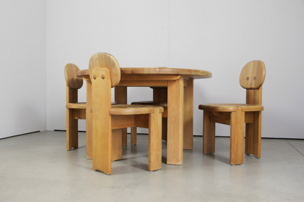 Brutalist dining set made of elm wood