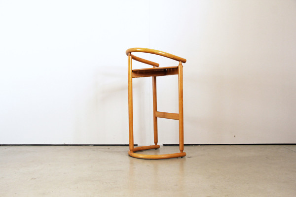 Organically shaped oak bar stools from Allmilmö